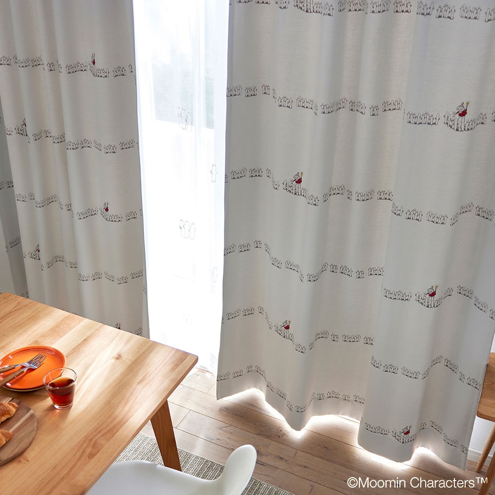 ムーミン ドレープ カーテン ニョロニョロ ボーダーアイボリー